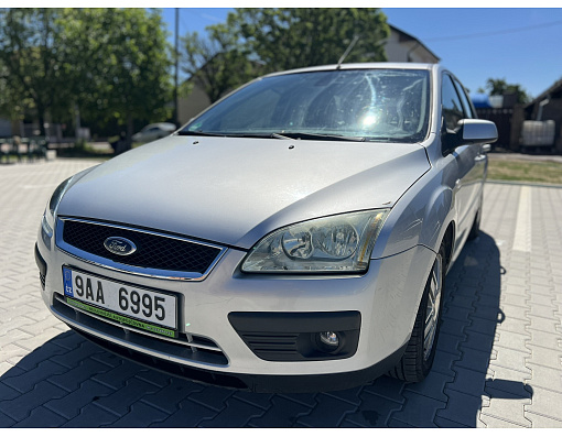 07.Ford Focus Combi 07.Ford Focus Combi