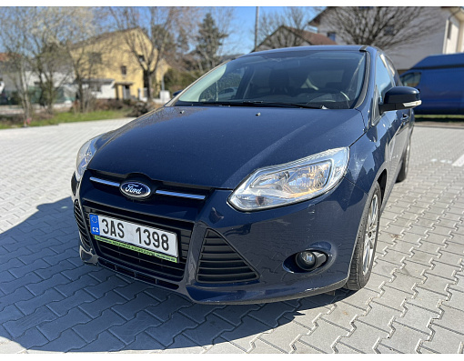 03.Ford Focus 