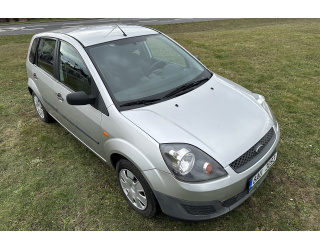 18.Ford Fiesta