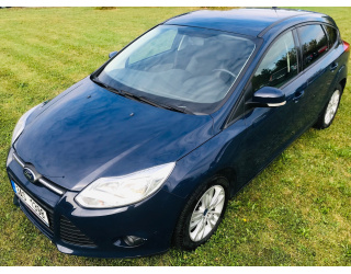 03.Ford Focus 