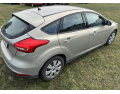 12.Ford Focus Automat 